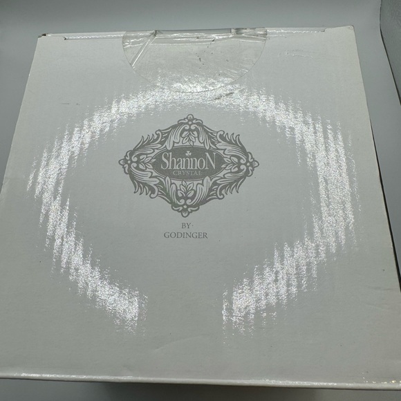 Shannon Crystal Floral Garden Candy Dish - Picture 6 of 7